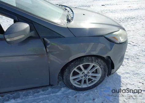 2013 Ford Focus Se z USA, uszkodzony, nr VIN 1FADP3F29DL261368